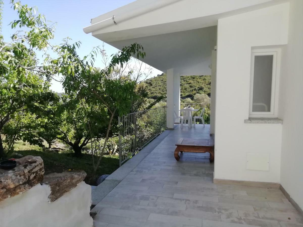 In Campagna Da Nino Hotel Olbia Exterior foto
