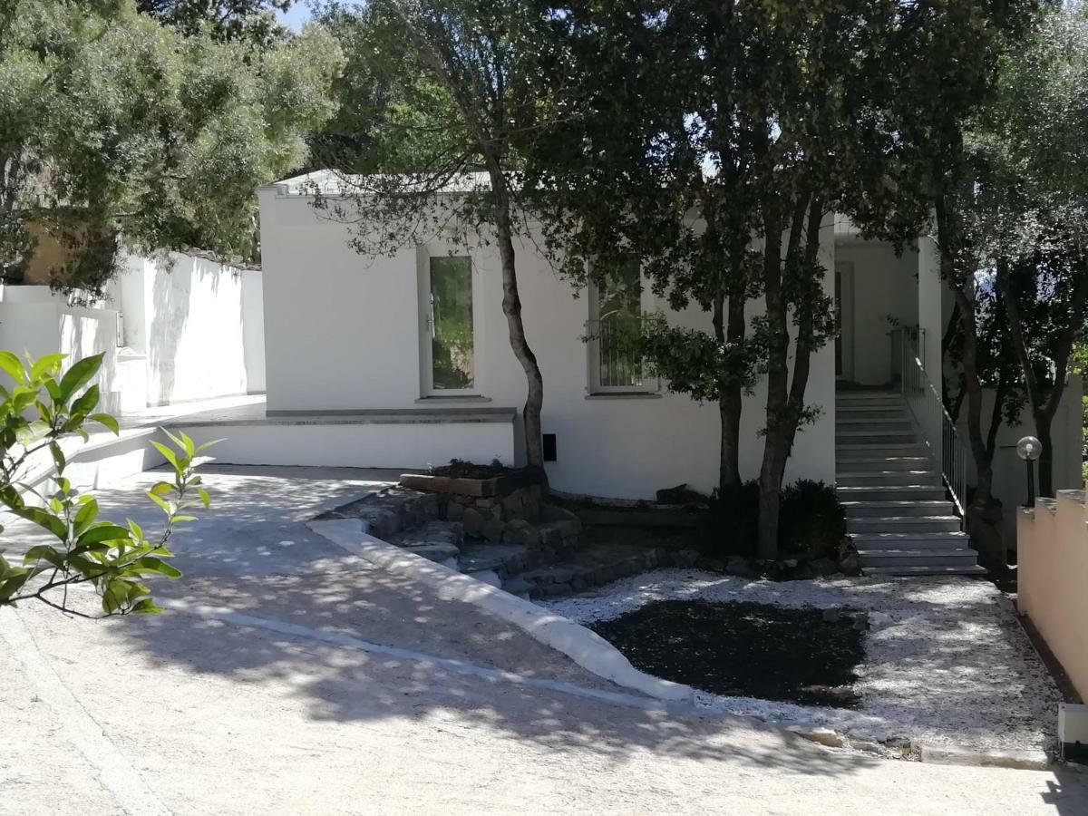 In Campagna Da Nino Hotel Olbia Exterior foto